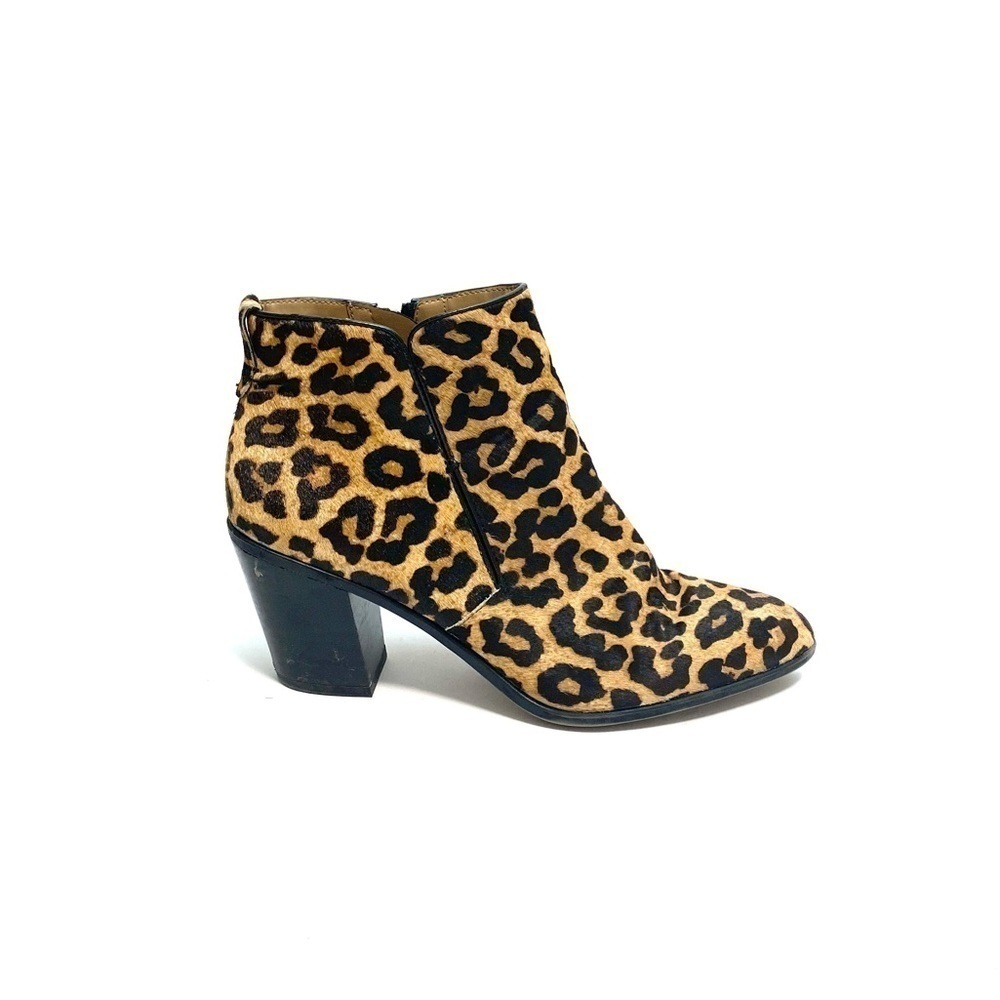 Vintage Y2K leopard print pony hair zip up ankle booties